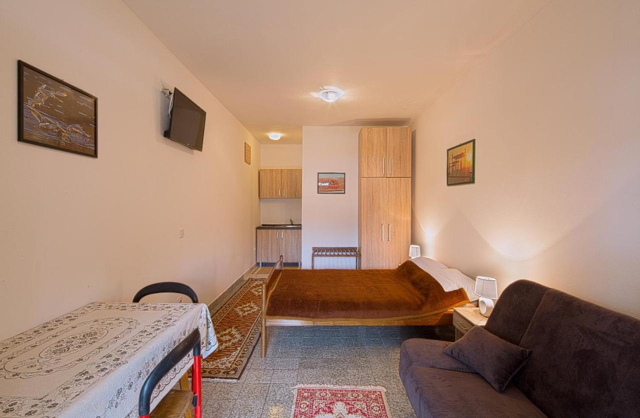 Guest House Madra Budva Extérieur photo