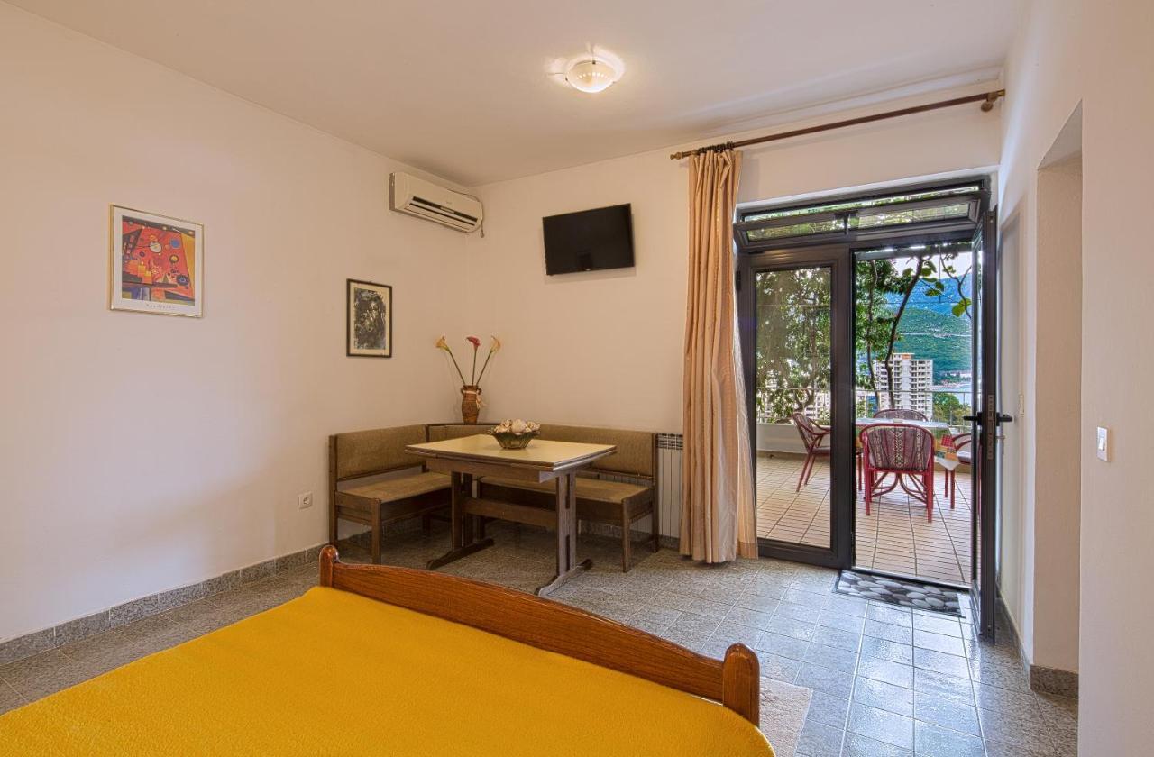Guest House Madra Budva Extérieur photo