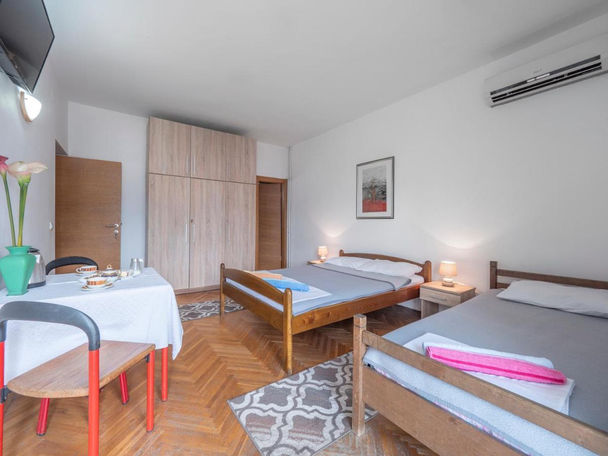 Guest House Madra Budva Extérieur photo